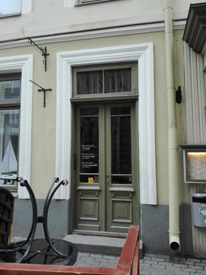 Хостелы Zinc Old Town Hostel Tallinn Таллин-16