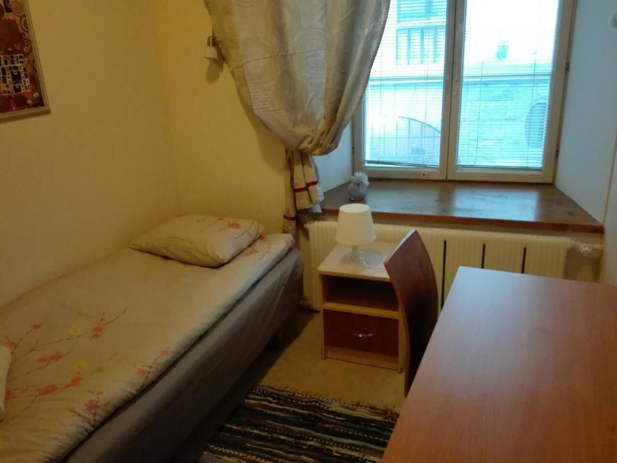 Хостелы Zinc Old Town Hostel Tallinn Таллин-35