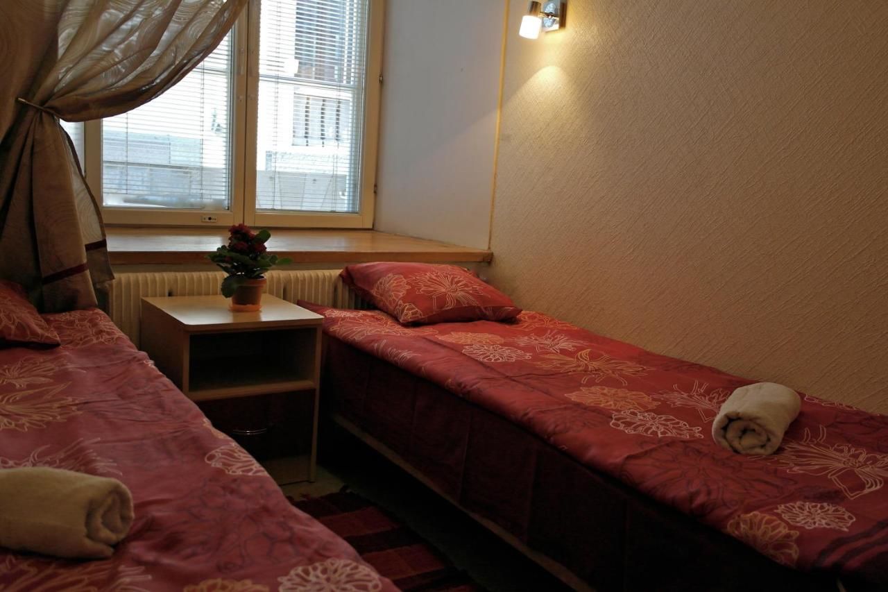 Хостелы Zinc Old Town Hostel Tallinn Таллин-47