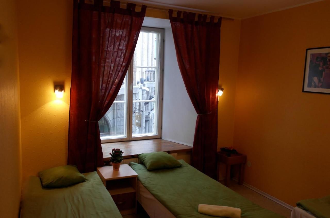 Хостелы Zinc Old Town Hostel Tallinn Таллин-48