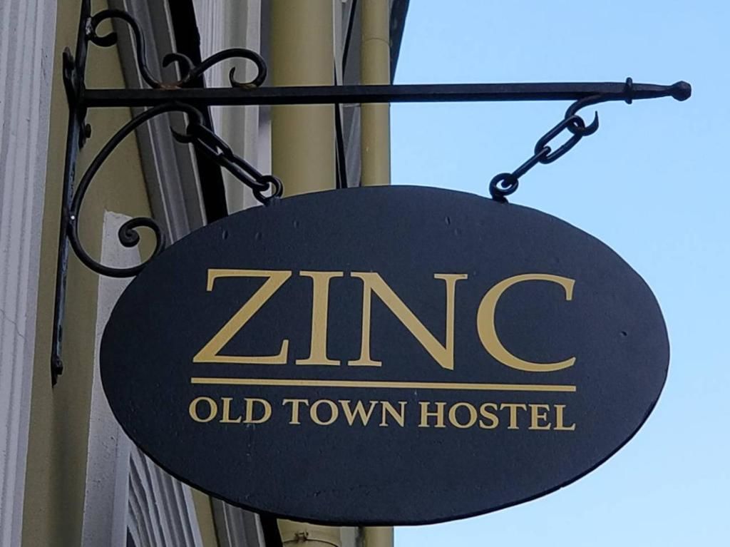Хостелы Zinc Old Town Hostel Tallinn Таллин-57