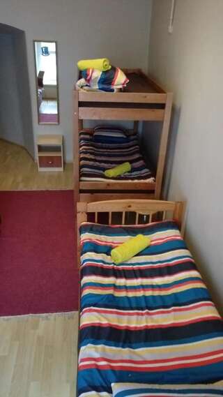 Хостелы Zinc Old Town Hostel Tallinn Таллин Кровать в общем номере для женщин с 4 кроватями-9