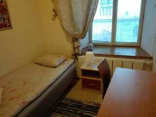 Хостелы Zinc Old Town Hostel Tallinn Таллин Одноместный номер-12