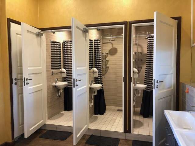 Хостелы Zinc Old Town Hostel Tallinn Таллин-32